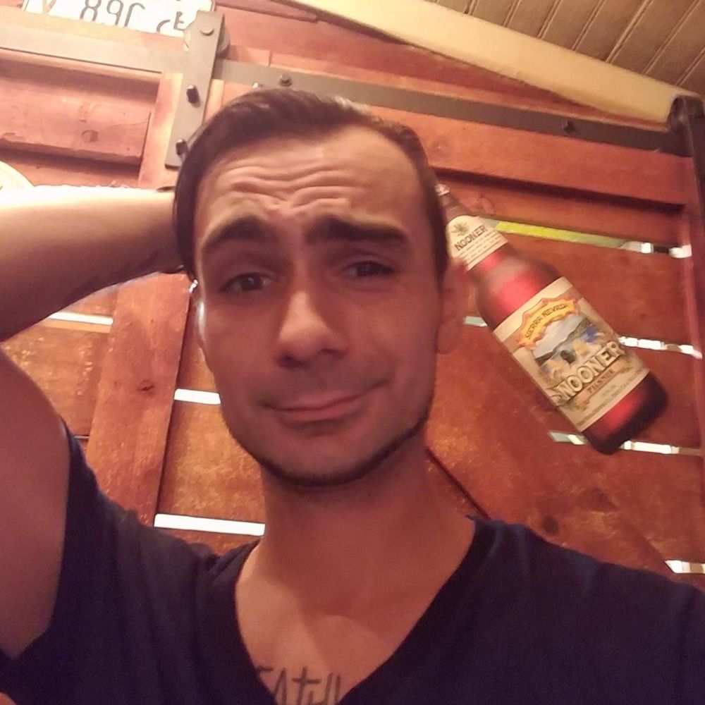 Meet your Posher, Joel